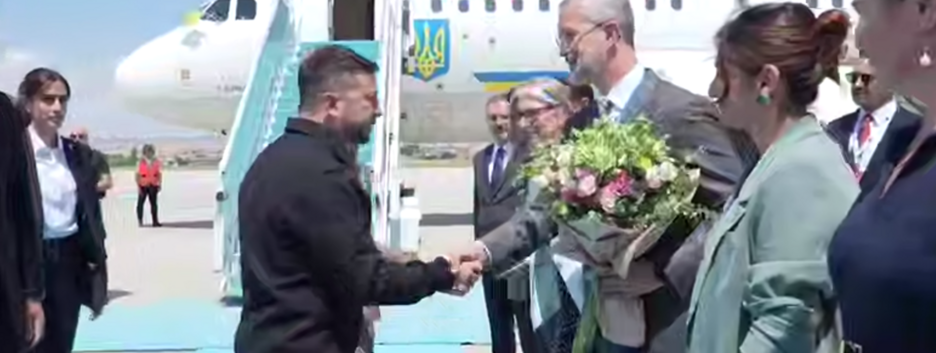 Украина ожидает от саммита НАТО решений по системам ПВО и ракет к ним — Зеленский