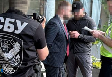 Правоохранители разоблачили адвоката, который требовал взятки за обещание повлиять на решение суда