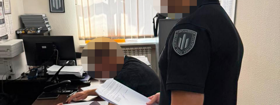 ДБР сообщило о подозрении полицейскому, который травмировал мужчину во время доставки в ТЦК