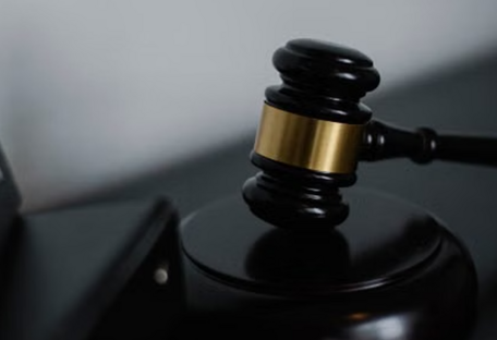 Суд ослабил меру пресечения экскерующему Офису президента: детали