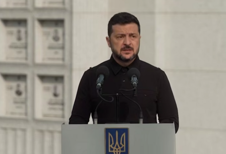 Повертаємо додому видатного сина Українського народу: Зеленський про перепоховання Євгена Коновальця