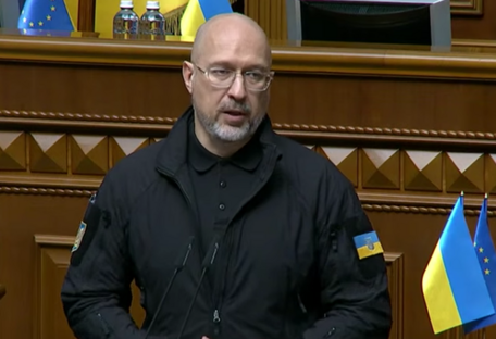 За полгода россия уничтожила более 300 украинских АЗС - Шмигаль