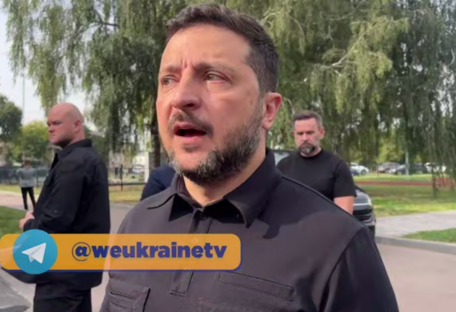Неприятно, что кто отдыхает, а кто борется за жизнь — Зеленский