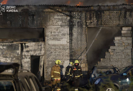 Будуть зустрічі щодо постачання антибалістики — Зеленський
