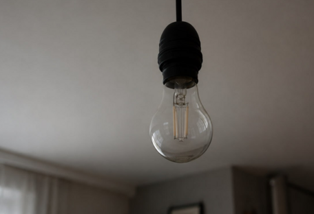 У частині регіонів України протягом дня діятимуть графіки відключень світла — Міненерго