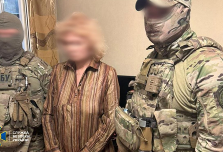 Наводила ворожі атаки по оборонних заводах Дніпропетровщини: СБУ затримала агентку рф