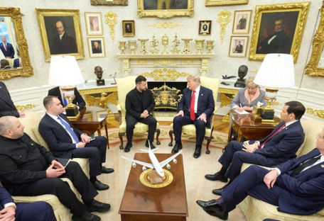 США можуть припинити передачу розвідданих через атаки по російських НПЗ — Зеленський