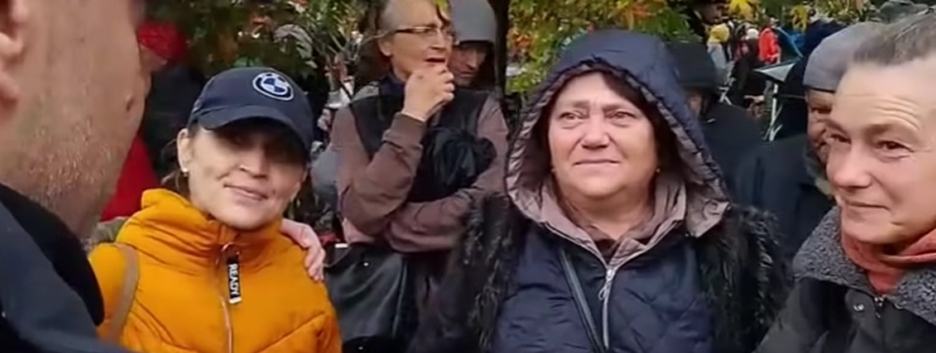 Украинская делегация уже в Олешках, где режим тишины длится уже 80 часов