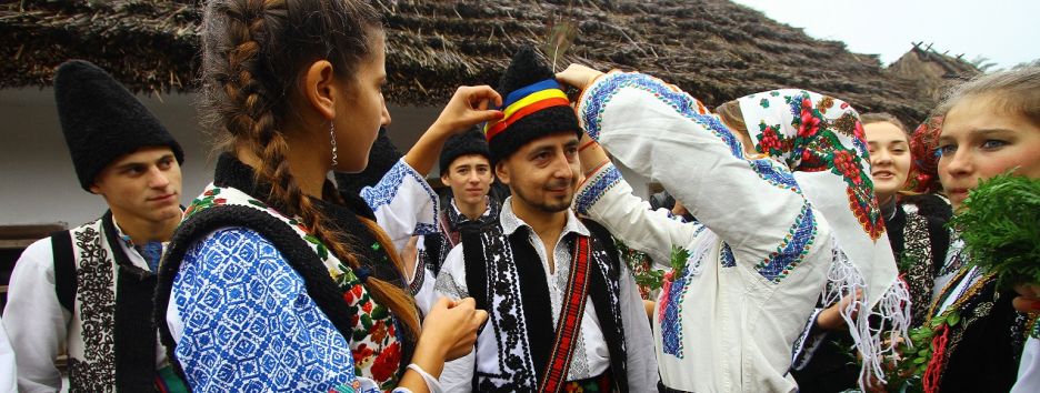 «Осінь весільна 2016». Як українку за румуна віддавали