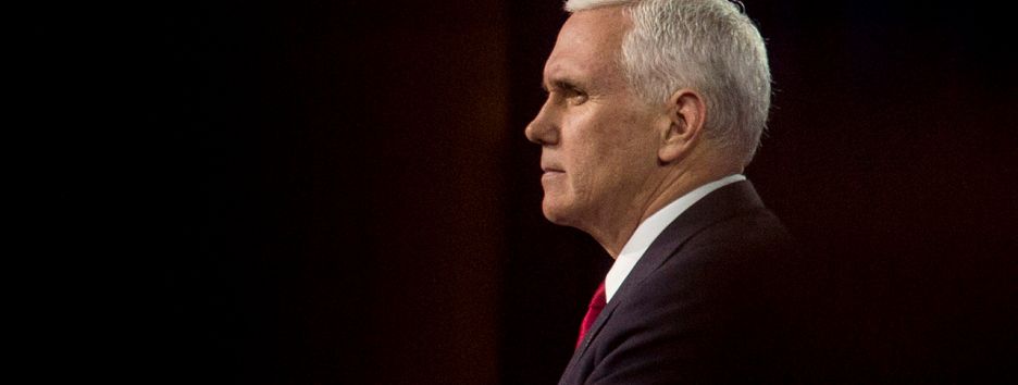 Майкл Пенс едет на переговоры с азиатскими лидерами