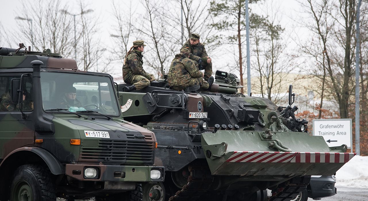 Центрально-европейские страны тратят на оборону больше. Из-за России