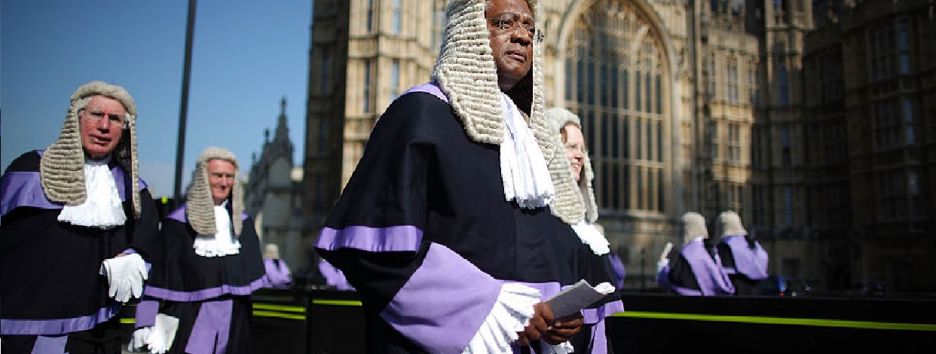 Британские судьи будут выносить приговоры в интернете