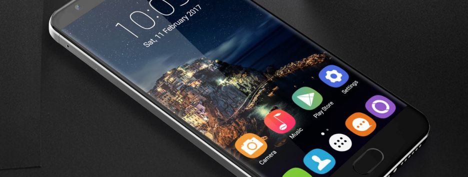 Китайская компания OUKITEL представила смартфон с четырьмя камерами