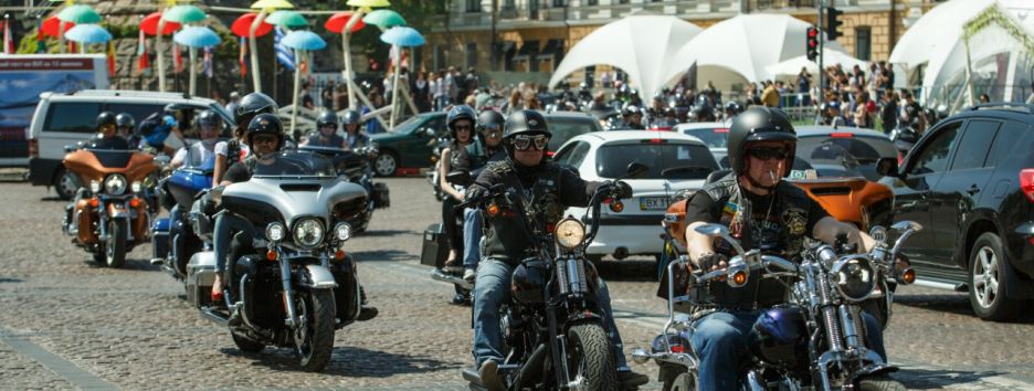 Как байкеры захватили город: мотопарад в Киеве (фото)