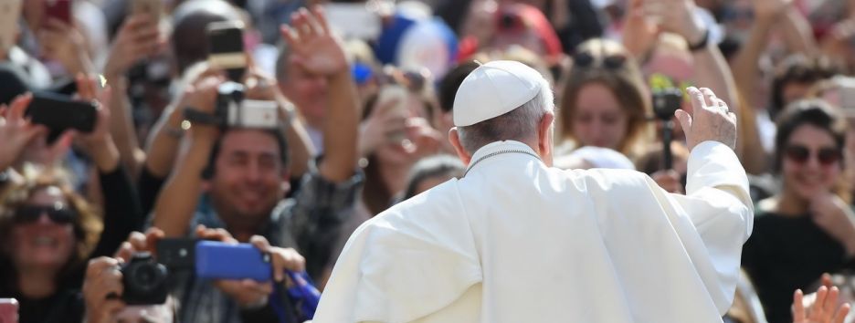 Как смартфоны, соцсети и миллениалы изменили христианство