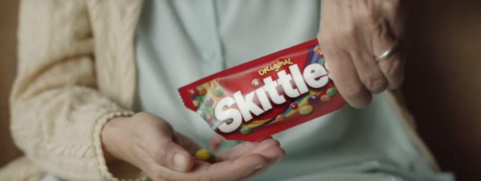 Skittles выпустили провокационную рекламу, с которой все не так