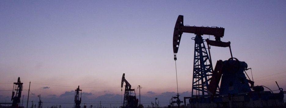 Россия и Саудовская Аравия продлят заморозку добычи нефти