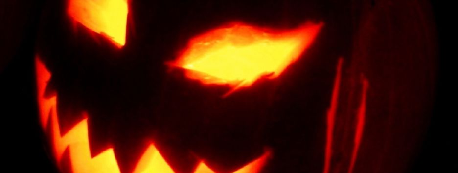 5 книг, которые стоит прочесть на Хэллоуин