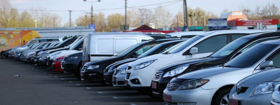 За авто с «литовскими номерами» заставят доплатить 10 тыс. грн в год
