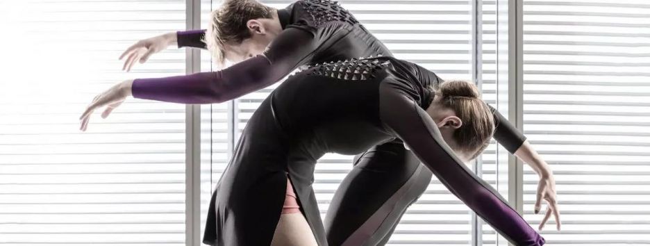 В MIT изобрели одежду, «дышащую» с помощью бактерий