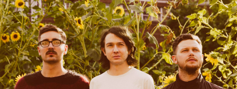 Группа аlt-J представила новый альбом «Relaxer» на YouTube