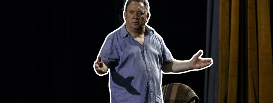 Розмова в театрі з Богданом Бенюком: робота з онуком і п'єса про війну