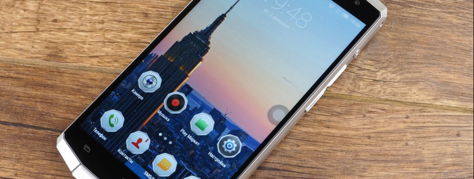 Компания OUKITEL выпустила смартфон с самой емкой батареей в мире