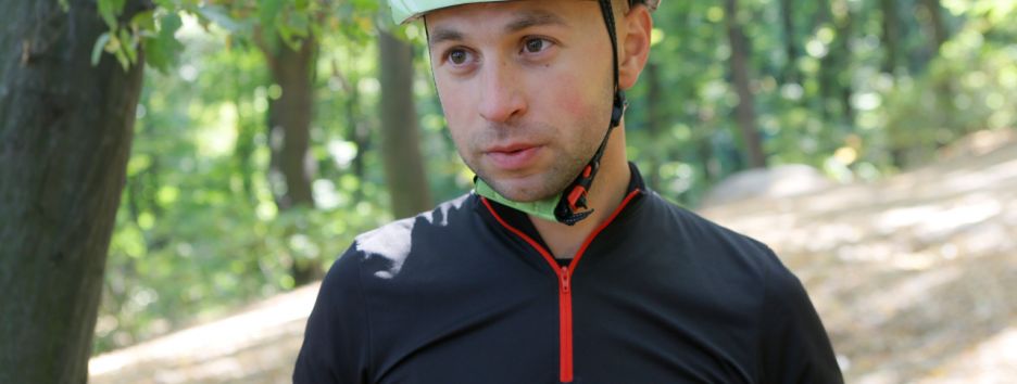 Велоинструктор Дмитрий Васильев  учит выжимать  из себя максимум