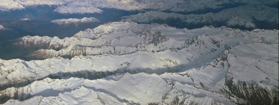 Земля в ілюмінаторі. 25 краєвидів з борту літака