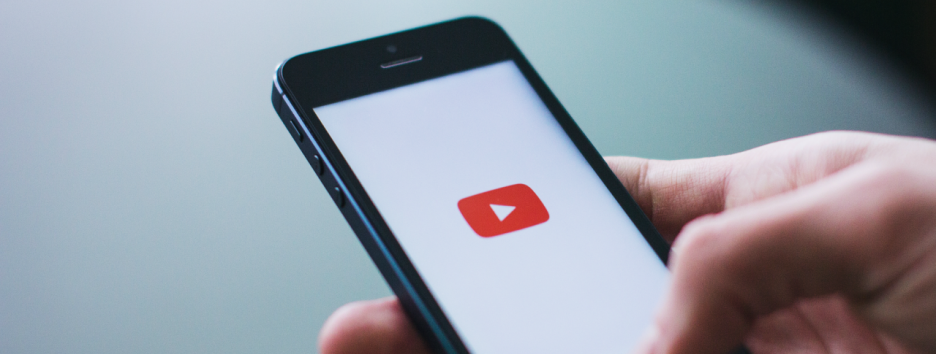 10 каналов украинских видеоблогеров, ставших популярными