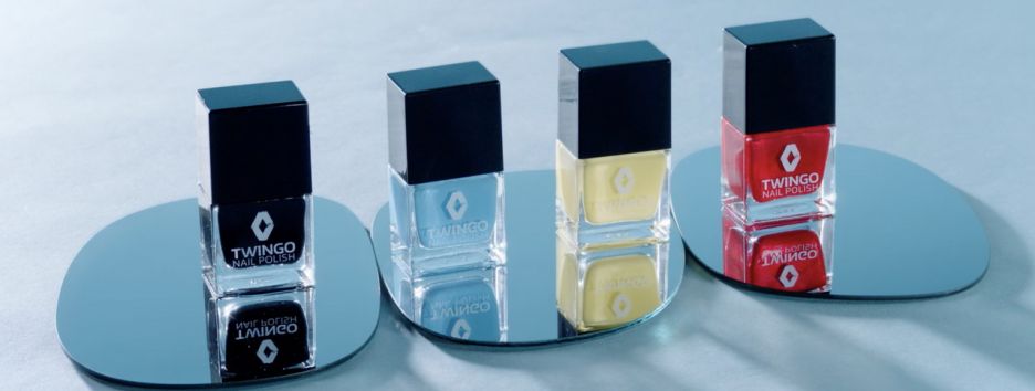 Renault обвинили в сексизме из-за продажи лака для ногтей