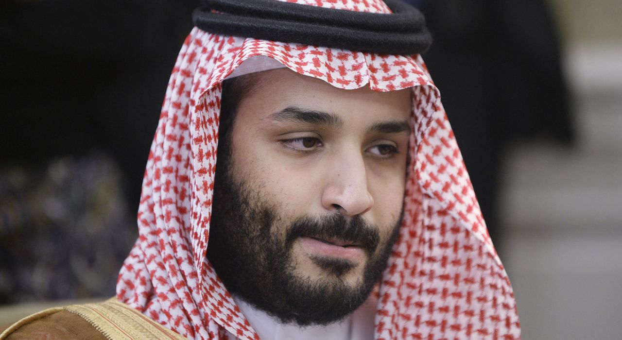 Саудовский король заменил наследного принца любимым сыном