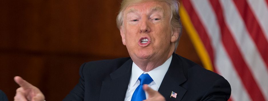 Метод кнута и пряника: Трамп занялся Пакистаном