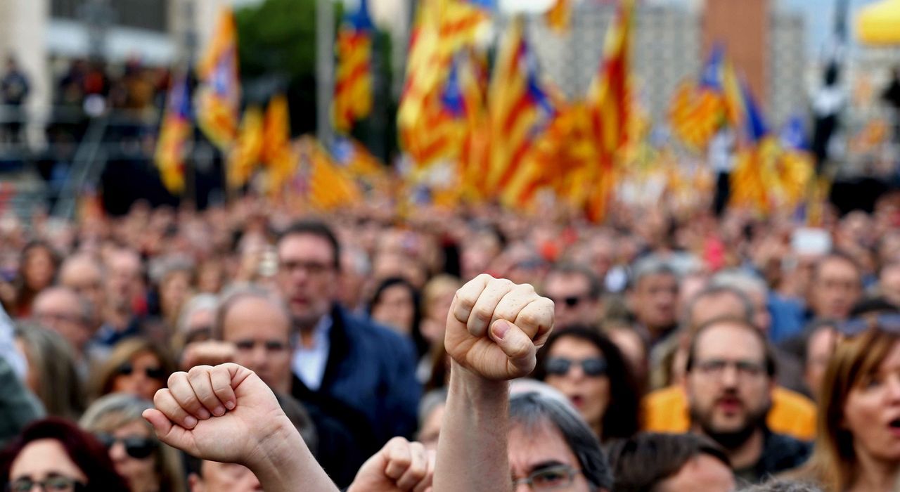К чему приведут сепаратистские настроения в Каталонии