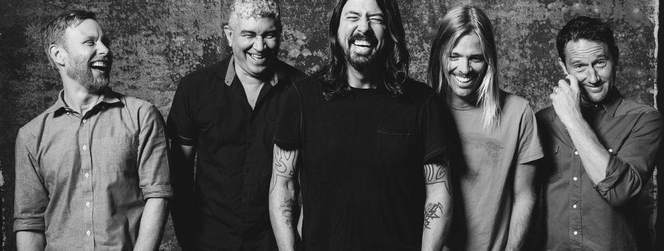 Группа Foo Fighters представила новый трек 