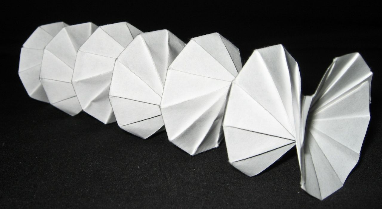 NASA - мастерам оригами: принимаются идеи космического дизайна