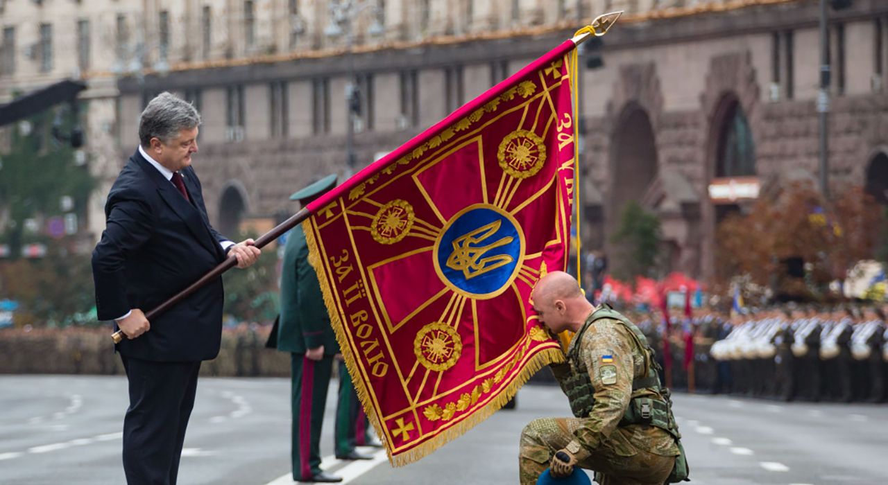Король говорит: чем Порошенко удивлял на парадах и что скажет завтра