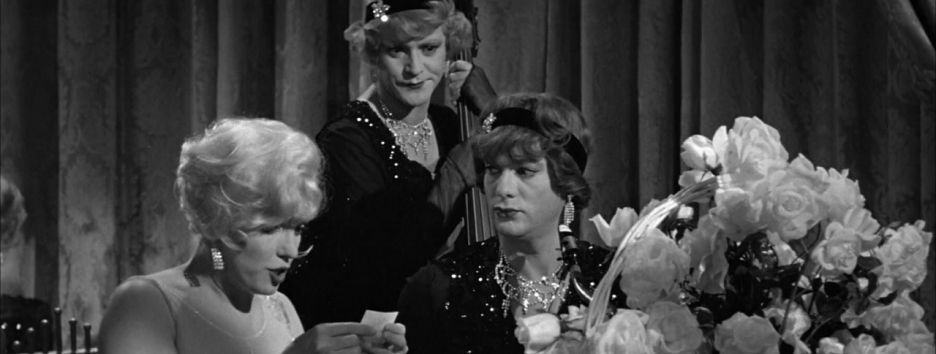 Компания FYE сравнила кинопредпочтения миллениалов и людей старше 50