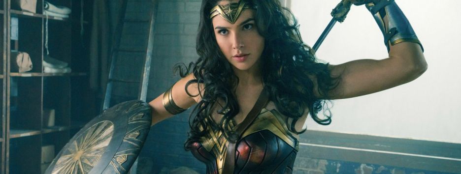 Фильм о Чудо-женщине вошел в топ-5 кассовых супергеройских фильмов