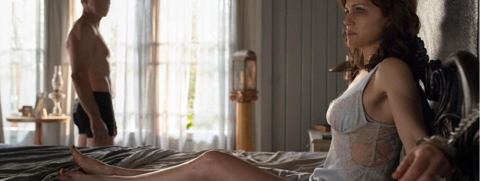 Netflix показал трейлер «Игры Джеральда» по роману Стивена Кинга