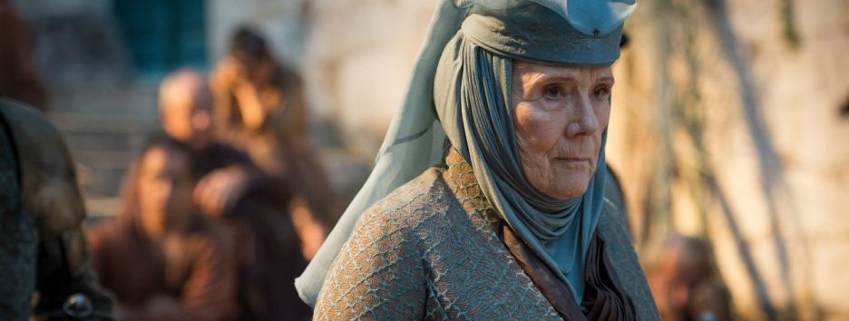 Драматичная сцена из “Игры престолов” стала мемом с котами и собаками