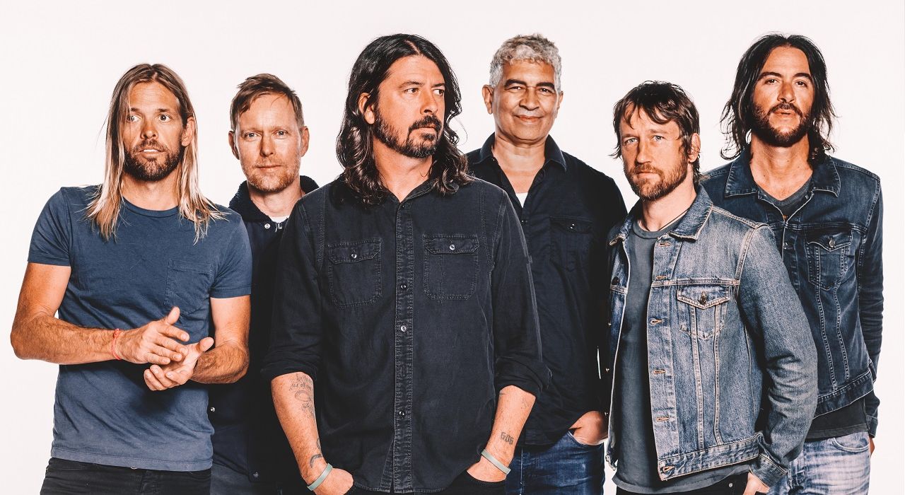 Foo Fighters представили новый трек «The Line»