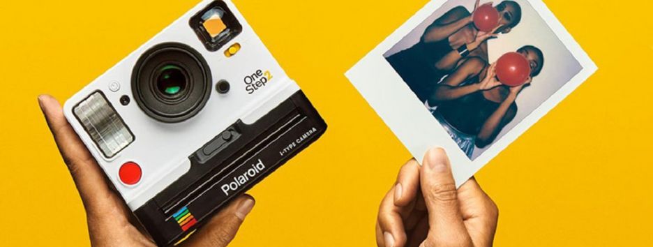 В США возобновляют выпуск камеры Polaroid 1977 года