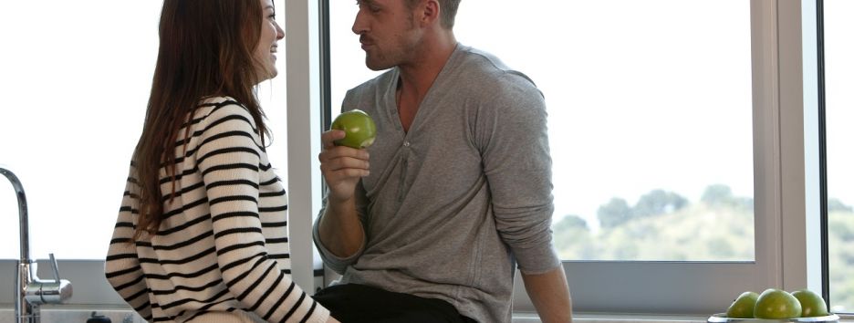 Научно доказано, что влюбленные ссорятся, потому что мало спят