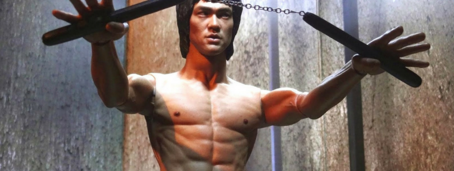 Робота научили драться нунчаками (видео)