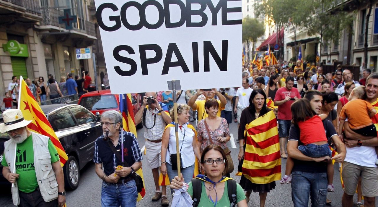 Референдум в Каталонии: беспорядки и позиция Мадрида