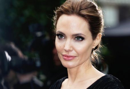 Анджелина Джоли стала продюсером мультфильма по сценарию украинки