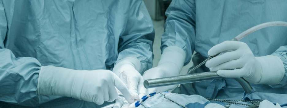 Новый хирургический клей закрывает раны за 60 секунд
