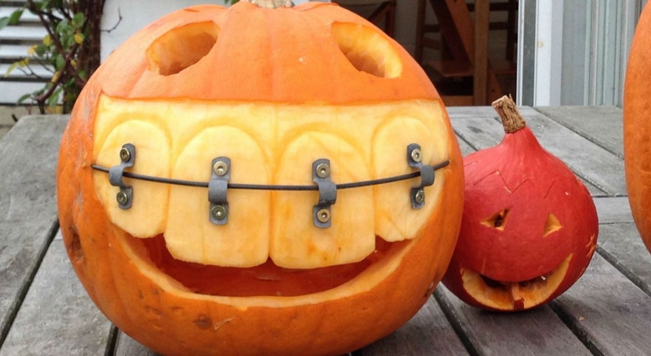 Серия фото от стоматологов с хорошим чувством юмора