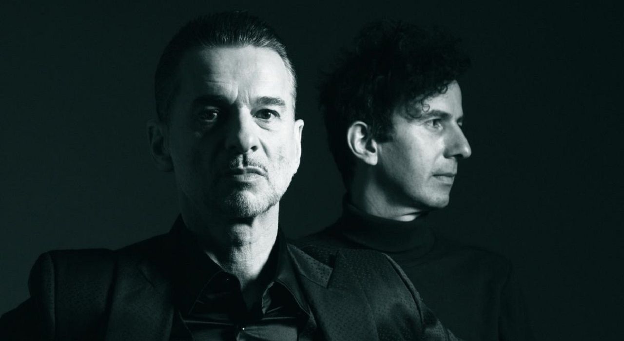 Null + Void представил песню совместно с солистом Depeche Mode